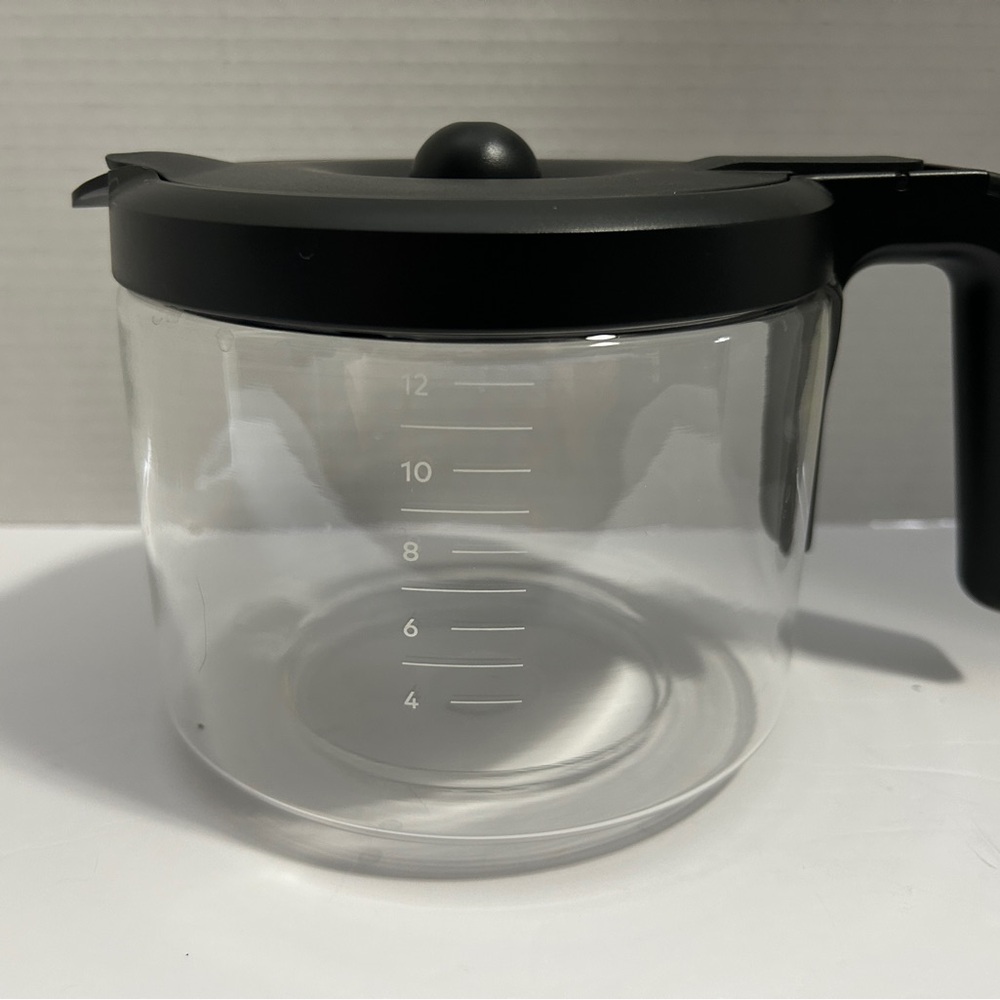 Glass Coffee Carafe with Black Handle